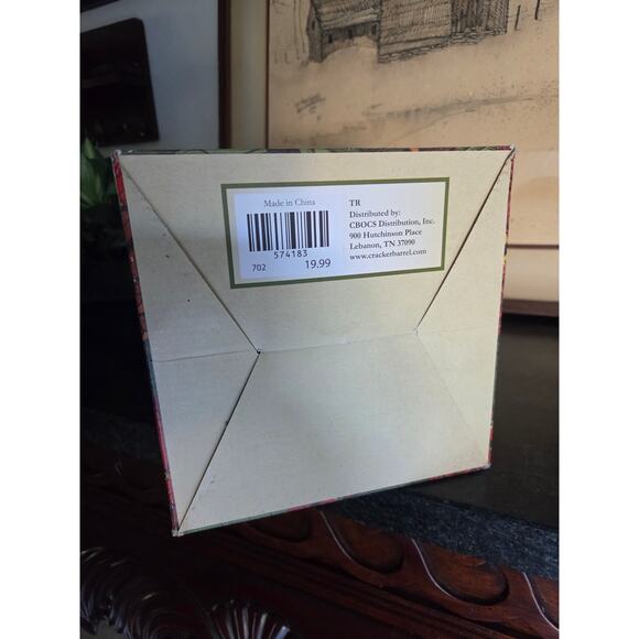 Cracker Barrel Crochet Angel Tree Topper 16" Christmas Holiday Decoration NIB - Picture 8 of 8